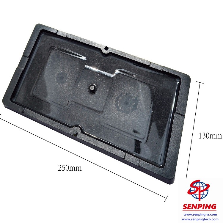 Plastic rodent glue traps