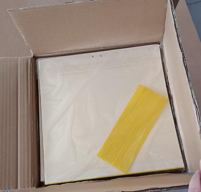 Yellow sticky traps packing